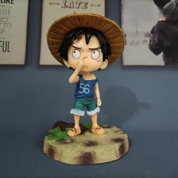 Super cute One Piece Luffy Childhood Model 14cm tall/Figure One Piece ...